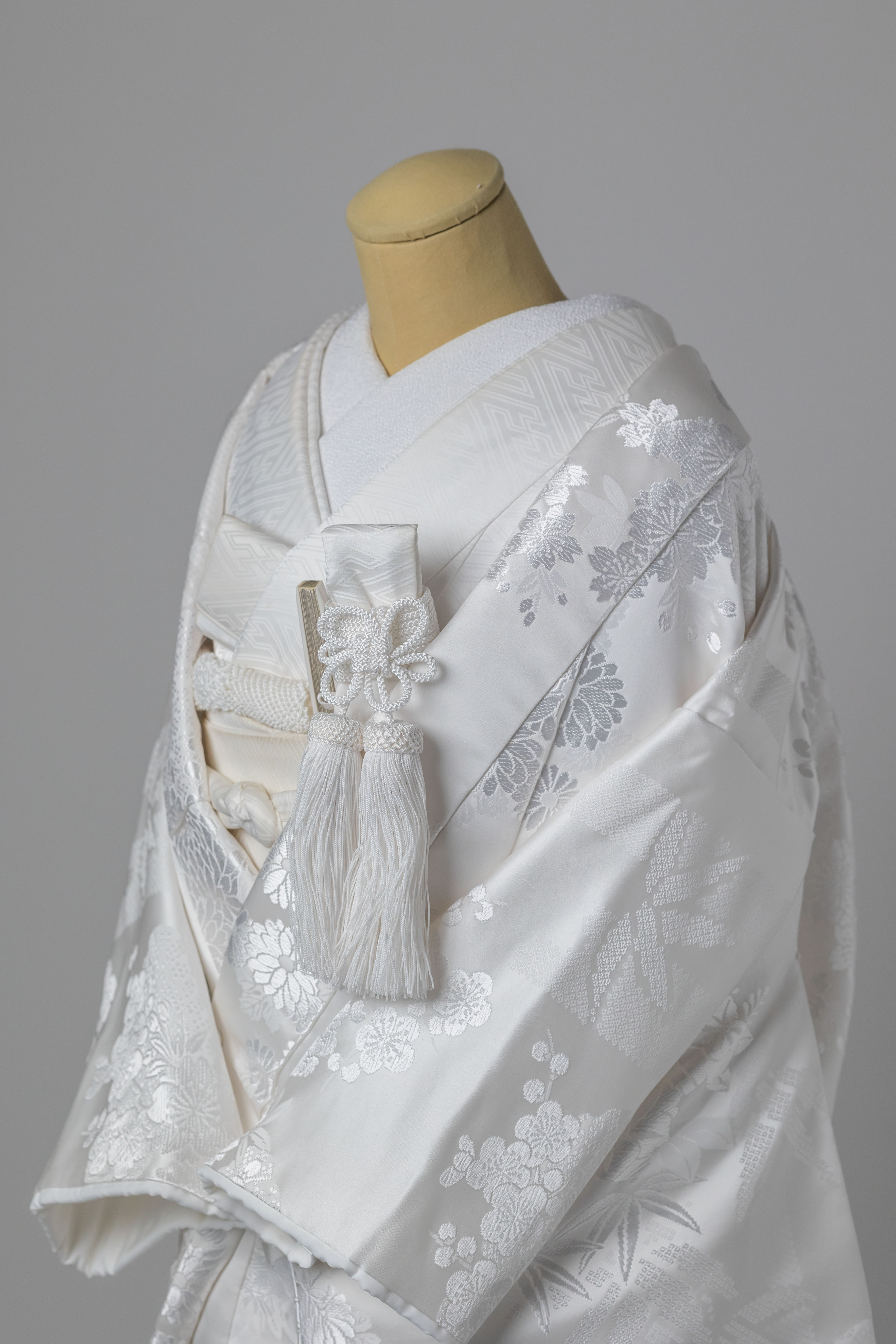 白無垢WU_098「献上疋田彩華文」スライド2