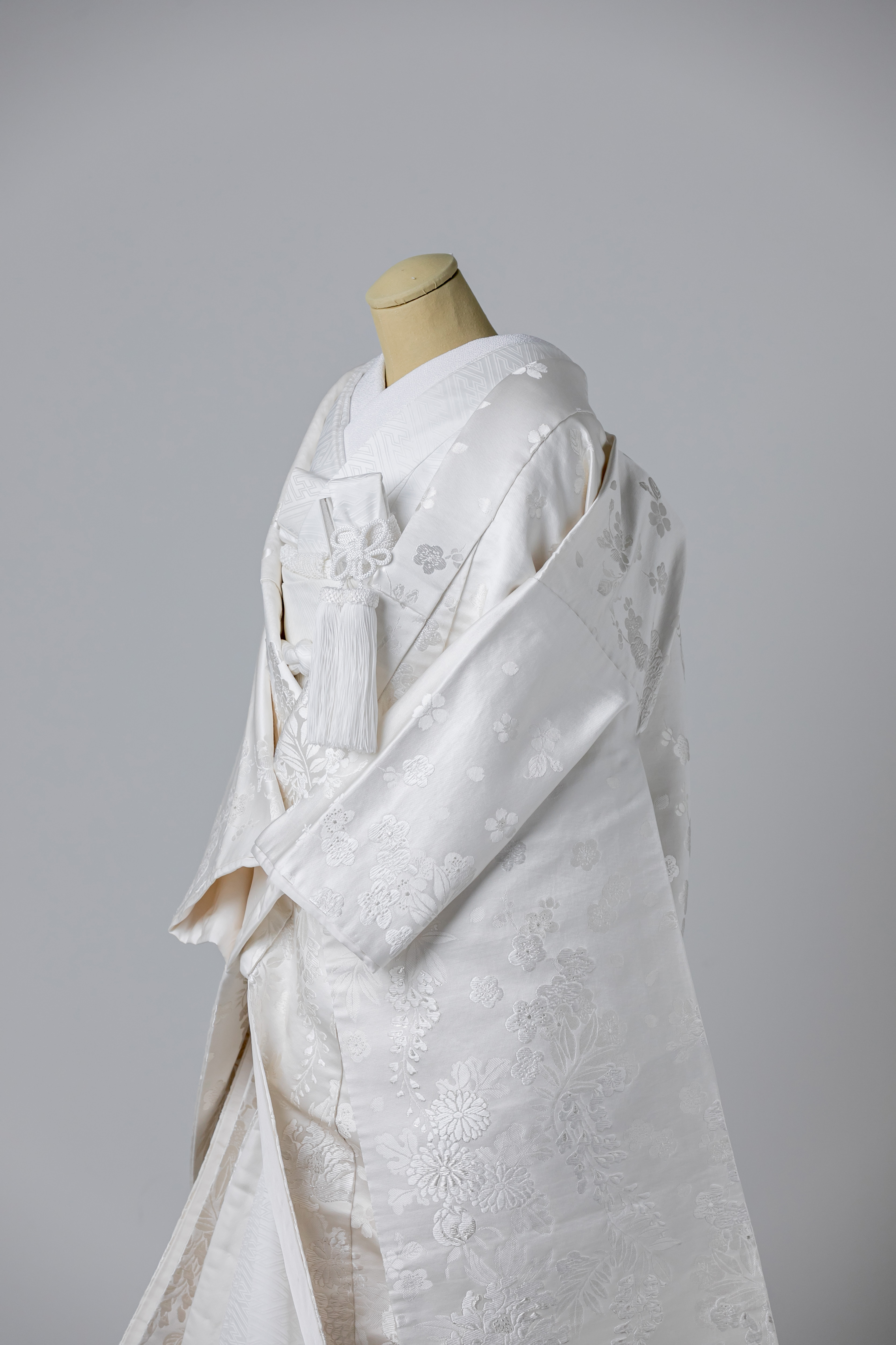 白無垢WU_110「鳳凰の舞に四季の宴」スライド2