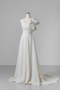 WD_156 ワンショルダーとパフスリーブで魅せる、3Wayエレガントドレス